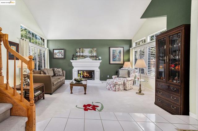 4704 Crestone Needle Way, Antioch CA: https://media.crmls.org/mediaz/9399396d-2f09-44a0-8374-c6212def9e87.jpg