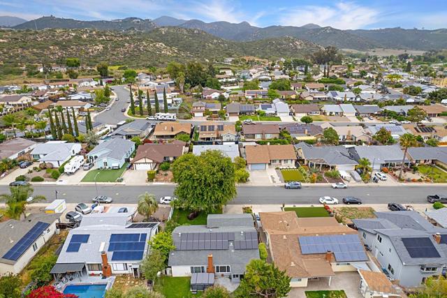 13612 El Mar Ave, Poway CA: https://media.crmls.org/mediaz/939a9810-073f-46d0-9a4e-d2a555065707.jpg