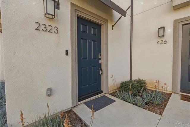 Detail Gallery Image 4 of 37 For 2323 Stardust, Escondido,  CA 92025 - 2 Beds | 2/1 Baths