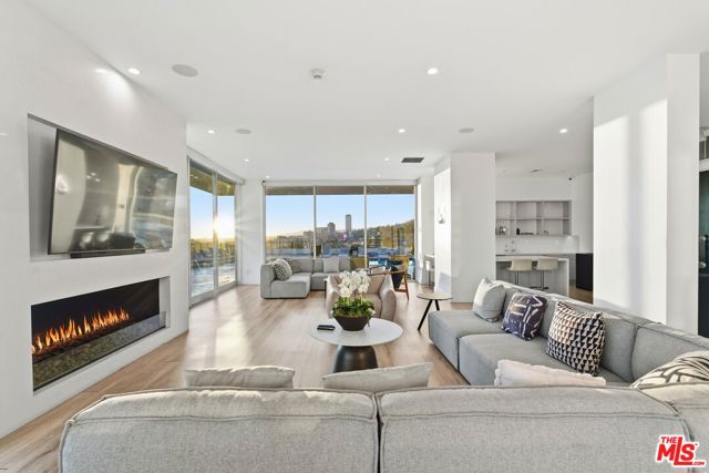 1100 Alta Loma Road, West Hollywood CA: https://media.crmls.org/mediaz/939bba65-a756-4c41-96b1-b19709f094e5.jpg