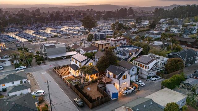 601 Bonnie Street, Santa Cruz CA: https://media.crmls.org/mediaz/939cd3f6-8862-4a11-a5e0-4b7a87e2de20.jpg