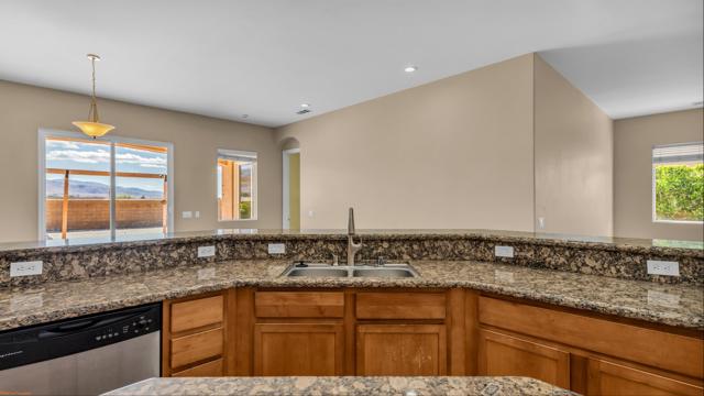 Image 7 of 39 For 12454 Via Loreto