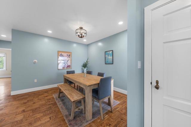 140 Saint Charles Avenue, San Francisco CA: https://media.crmls.org/mediaz/939edeec-db37-43fd-b4c1-0534a9320d7f.jpg