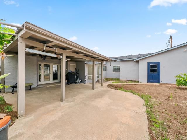 Detail Gallery Image 37 of 49 For 1562 Richandave Ave, El Cajon,  CA 92019 - 4 Beds | 2/1 Baths