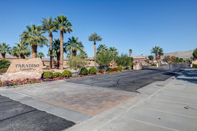 Image 38 of 44 For 40161 Padova Drive