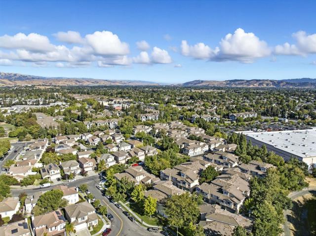 561 Manhattan Place, San Jose CA: https://media.crmls.org/mediaz/939fc07f-a66a-49be-a46e-8cde36666d68.jpg