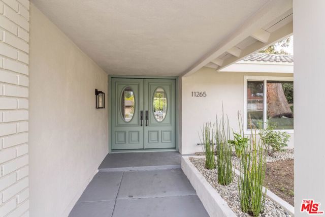 Image 3 for 11265 Garden Grove Ave, Porter Ranch, CA 91326