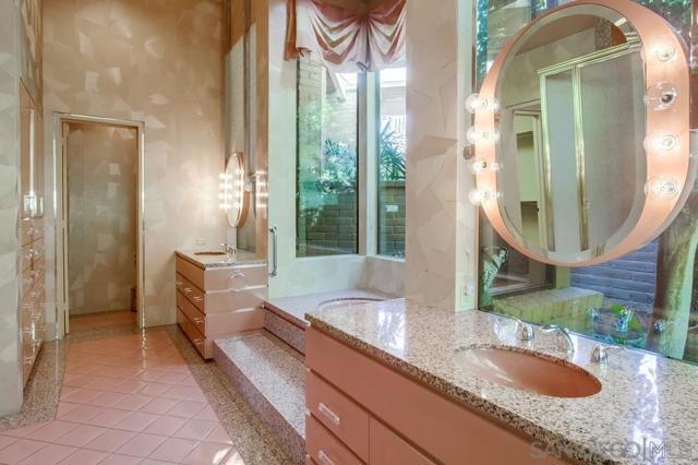 15731 Pauma Valley Dr., Pauma Valley CA: https://media.crmls.org/mediaz/93a21e58-238d-4862-b499-15052ec1a5f0.jpg