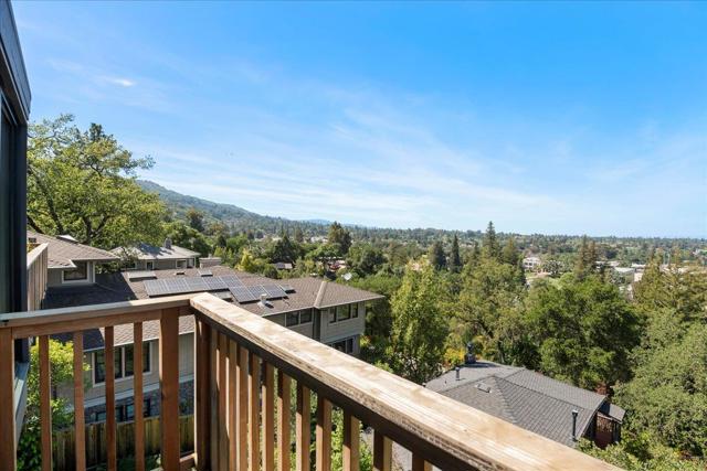 25 Grove Street, Los Gatos CA: https://media.crmls.org/mediaz/93a26328-893a-4398-8c44-9b6f459c8b90.jpg