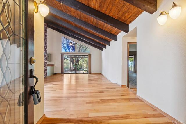 Detail Gallery Image 9 of 67 For 24903 Oakana Rd, Ramona,  CA 92065 - 3 Beds | 2/1 Baths