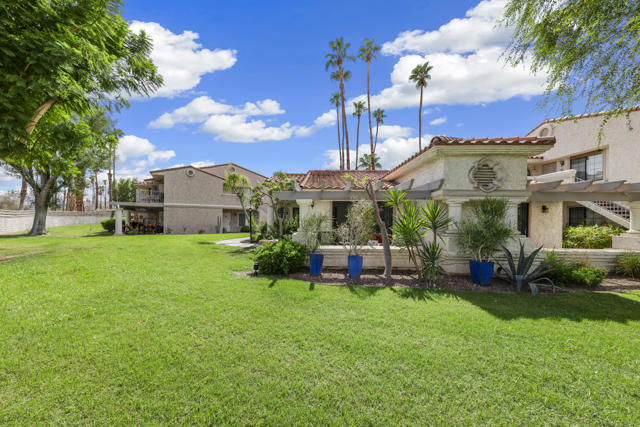 505 S Farrell Drive #S115, Palm Springs, CA 92264