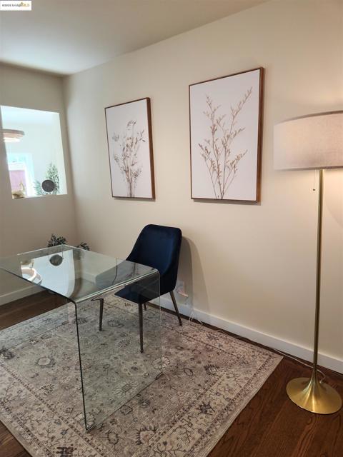 15373 Inverness St, San Leandro CA: https://media.crmls.org/mediaz/93a3ea09-4a51-4cca-8181-f5e7e079fb5e.jpg