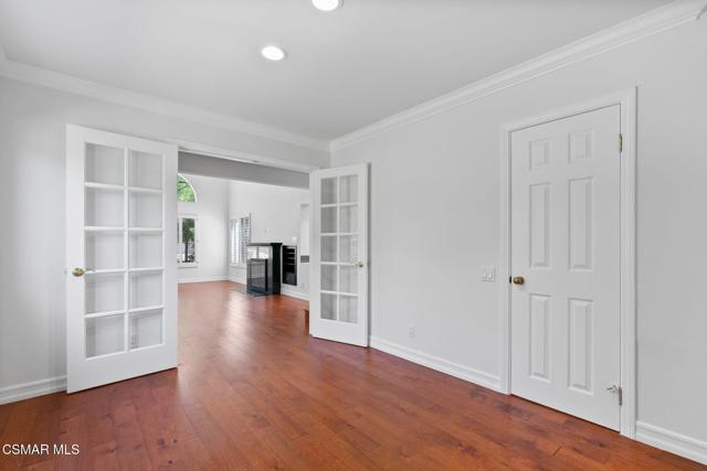 1984 Nettlebrook Street, Westlake Village CA: https://media.crmls.org/mediaz/93a47221-2d7a-4a83-8dbe-c074f2f99ff3.jpg