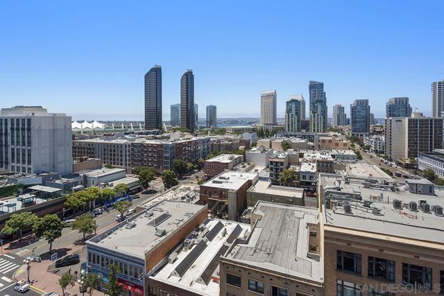 575 6th Avenue, San Diego CA: https://media.crmls.org/mediaz/93a4dbc6-8949-42dd-a81b-3b93a13bdf94.jpg