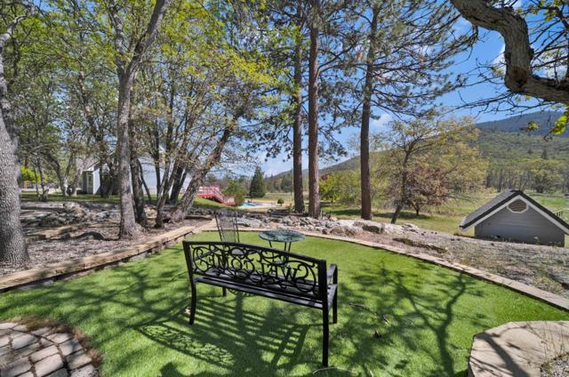 5422 Schulmeyer Gulch Road, Yreka CA: https://media.crmls.org/mediaz/93a4e4a1-954c-444f-a1ed-f726134d75f6.jpg