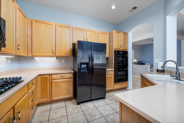 2165 Birdie Drive, Banning CA: https://media.crmls.org/mediaz/93a52919-7315-4181-87dd-c9d16d6daaef.jpg