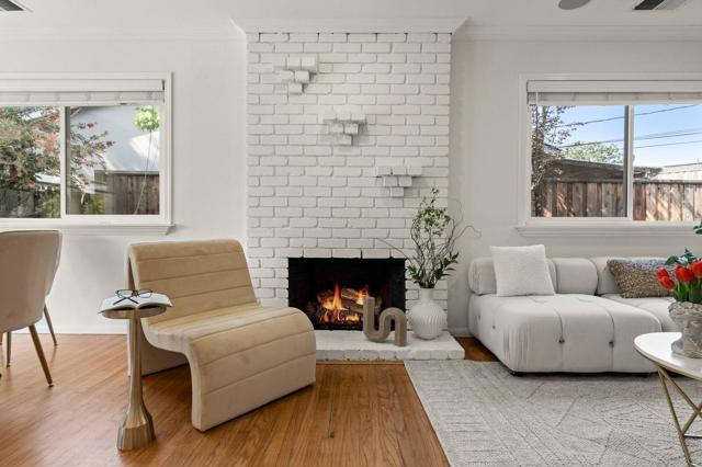 5117 Kingston Way, San Jose CA: https://media.crmls.org/mediaz/93a6514f-30f8-42c8-a01f-0407fd5590d4.jpg