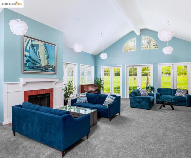 1400 Pinnacle Ct, Richmond CA: https://media.crmls.org/mediaz/93a6bfbe-5dd5-4dfa-a453-19654fb99768.jpg