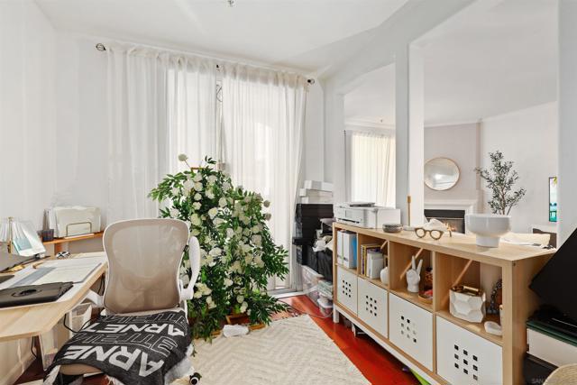 12364 Carmel Country Rd, San Diego CA: https://media.crmls.org/mediaz/93a74d6e-8d52-480d-a371-4def7e7668c4.jpg