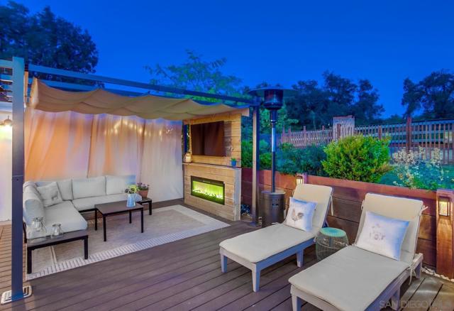 17048 Handlebar Rd, Ramona CA: https://media.crmls.org/mediaz/93ac0646-d98f-4751-8405-bce7968303d0.jpg