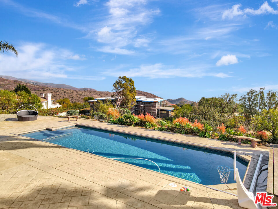 MLS #25630607 image #43