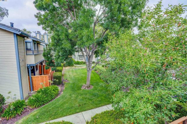 Image 48 of 51 For 6047 Joaquin Murieta Ave  F