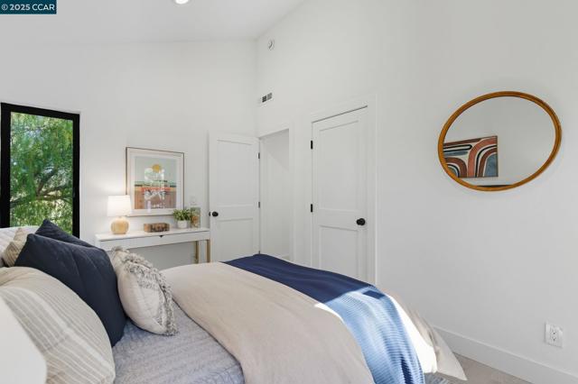 189 Rudgear Drive, Walnut Creek CA: https://media.crmls.org/mediaz/93b004fb-2284-430a-bd89-8e00ff91494d.jpg