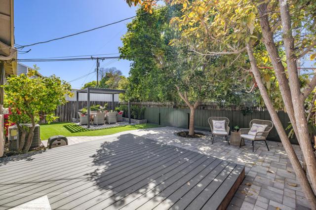 1096 Hawthorne Drive, San Mateo CA: https://media.crmls.org/mediaz/93b05dad-eff0-453f-a251-a8fbd1067d83.jpg