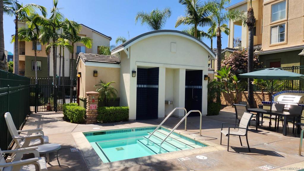 8877 Tribeca Circle - photo 18