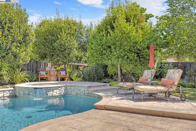 Image 48 of 57 For 7193 Rosecliff Ct