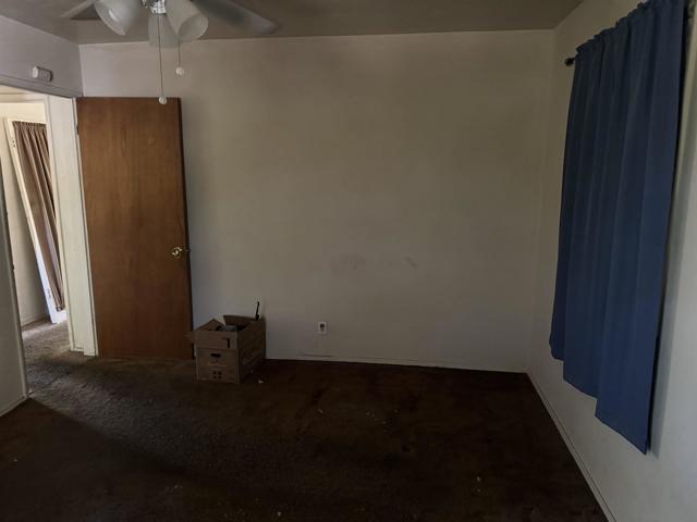 918 E 3rd Avenue, Escondido CA: https://media.crmls.org/mediaz/93b265c8-e39a-4ddc-a4c6-ef53dd961c5f.jpg