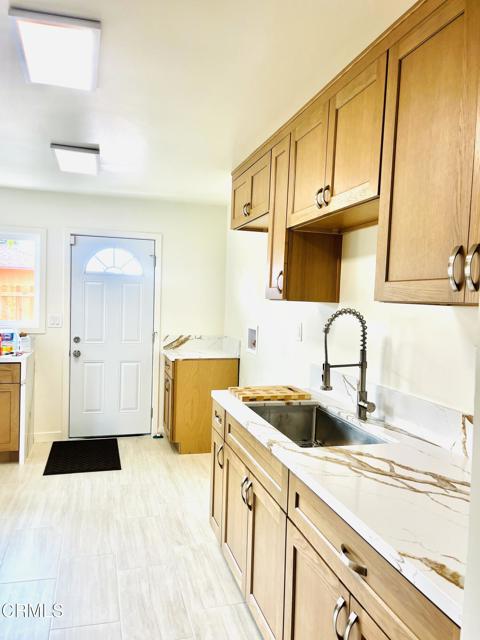 1227 S G Street, Oxnard CA: https://media.crmls.org/mediaz/93b300fe-84a7-4148-8e10-85c30a0b2d1c.jpg