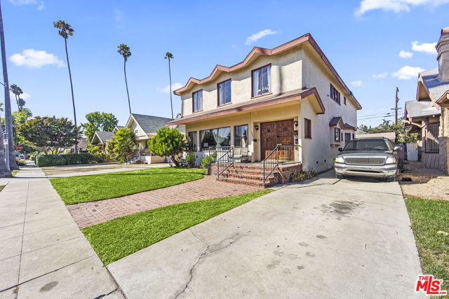 2085 29th Place, Los Angeles, California 90018, ,Multi-Family,For Sale,29th,24446455