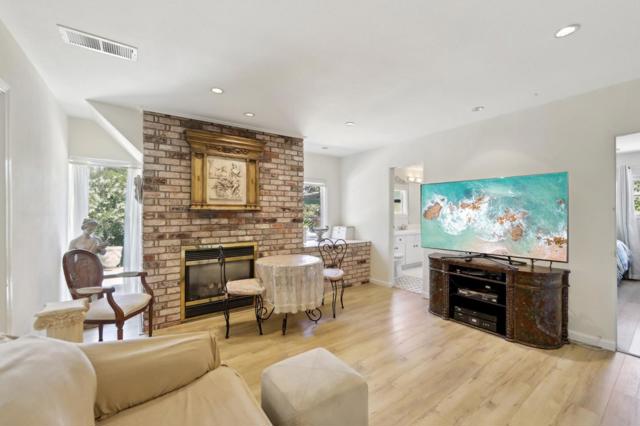 18211 Saratoga Los Gatos Road, Monte Sereno CA: https://media.crmls.org/mediaz/93b39cf1-c369-4a0b-9073-a316a4b9177d.jpg