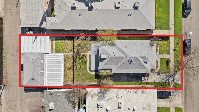 335 W 20th Street, Merced CA: https://media.crmls.org/mediaz/93b46a06-54c0-47ac-95d0-6d570e657765.jpg