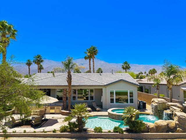 61436 Topaz Drive, La Quinta CA: https://media.crmls.org/mediaz/93b49f77-9a9d-4e86-ac3b-b512e4924ba3.jpg