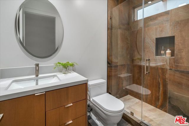 4 Bed Home for Sale in Los Angeles, California