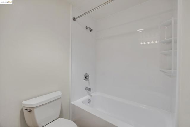 1510 Encanto, Walnut Creek CA: https://media.crmls.org/mediaz/93b5d51c-c531-40a1-8e2b-1b118f4ef38c.jpg