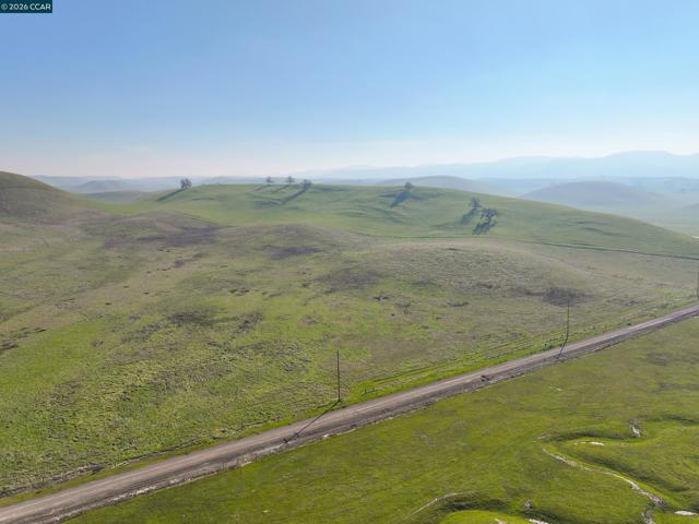 0 Briones Valley Rd, Brentwood (CC) CA: https://media.crmls.org/mediaz/93b5dd38-f6bf-4315-a8d1-1aa77c4de89a.jpg