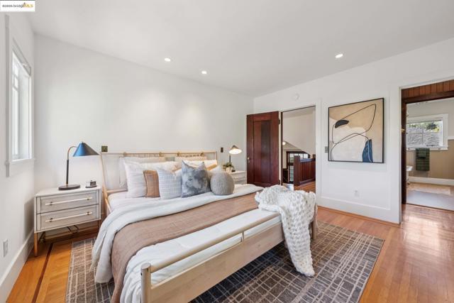 1309 Arch St, Berkeley CA: https://media.crmls.org/mediaz/93b68811-a30f-467f-bfa2-4c7ff65685ff.jpg