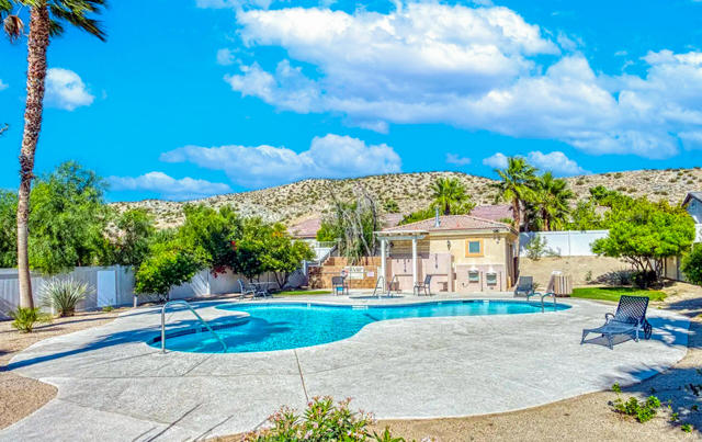 64060 Olympic Mountain Avenue, Desert Hot Springs CA: https://media.crmls.org/mediaz/93b6b009-f407-40ff-9d80-be4ed00b1a71.jpg