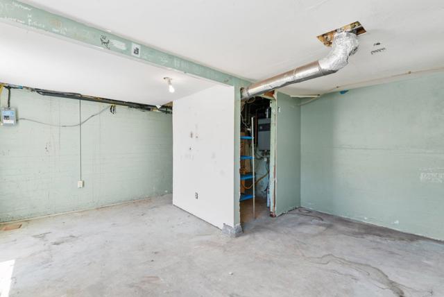 656 Prospect, Santa Cruz CA: https://media.crmls.org/mediaz/93b7a4f9-fb49-4995-8e50-3a5e72424b72.jpg