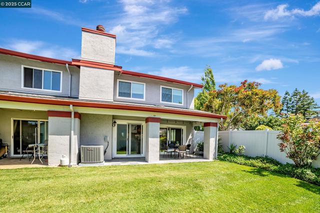 600 Guaymas Ct, San Ramon CA: https://media.crmls.org/mediaz/93b7b126-30bb-4755-a826-173f8589648f.jpg