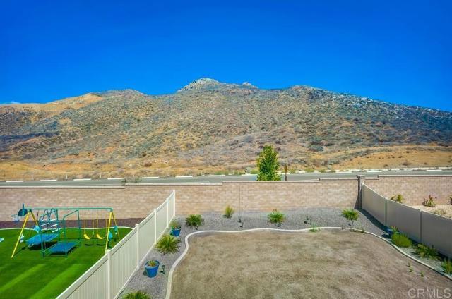 29146 Quarry Way, Lake Elsinore CA: https://media.crmls.org/mediaz/93b7b543-a60a-4d33-89af-43ec83ed8285.jpg