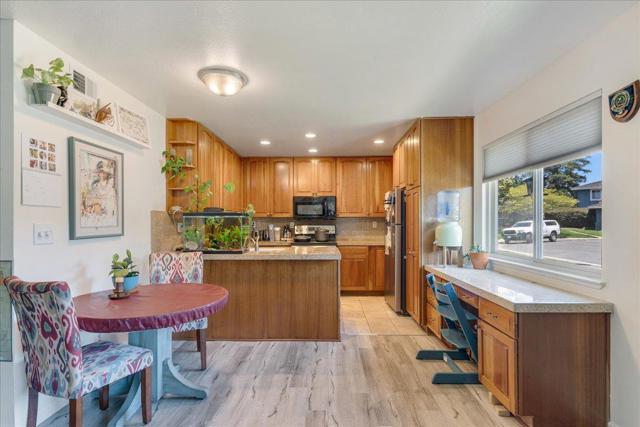1415 Ruby Court, Capitola CA: https://media.crmls.org/mediaz/93b7cc1b-a72c-483d-90bd-3e0bac47d4bc.jpg