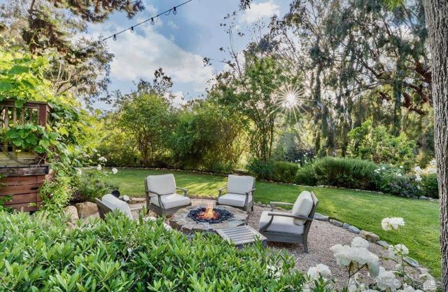 15035 El Camino Real, Del Mar CA: https://media.crmls.org/mediaz/93b9d2d6-0f01-4069-b0df-199a5f935bf1.jpg