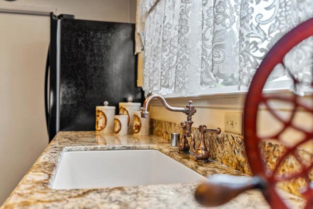 3560 Sevilla Drive, Soquel CA: https://media.crmls.org/mediaz/93ba1f4a-b1db-4b6d-bd5d-36b2046f4358.jpg