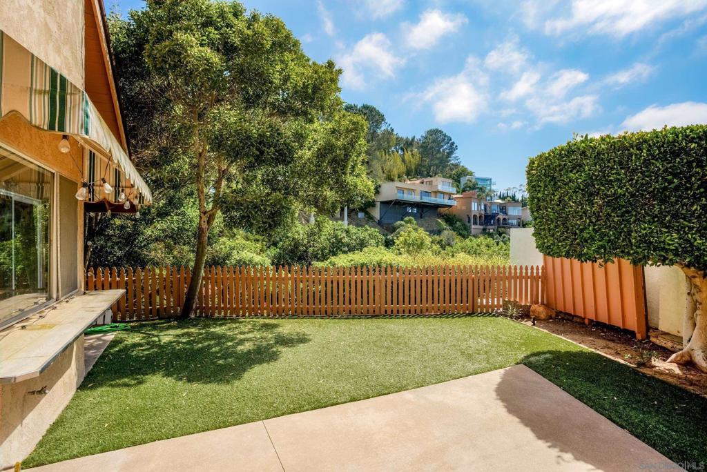 7415 Caminito Rialto - photo 12