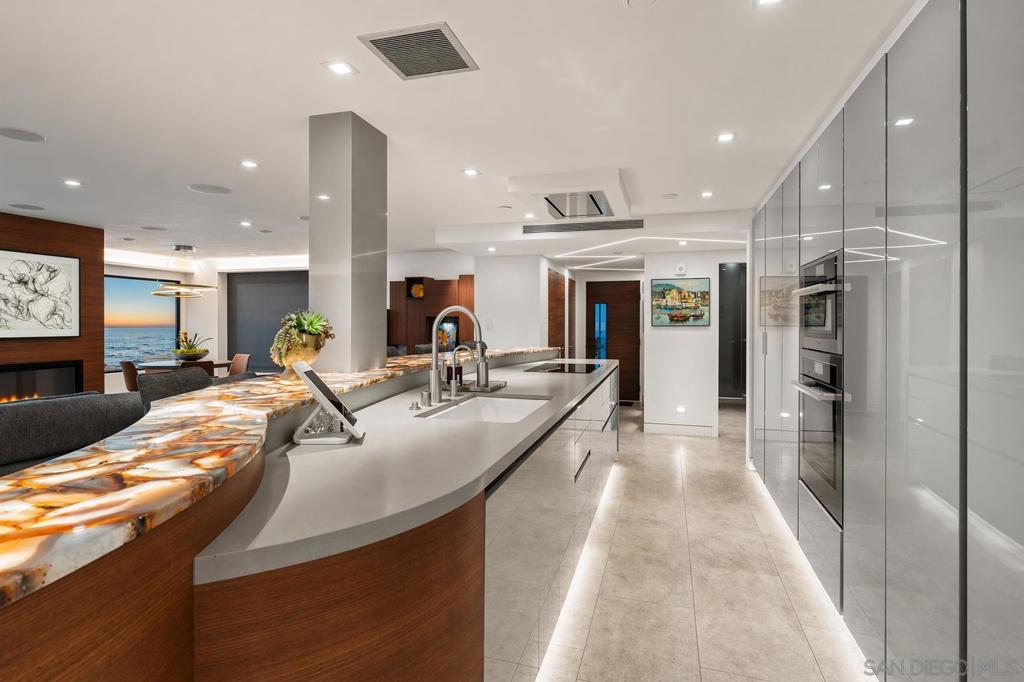 100 Coast Blvd - photo 8