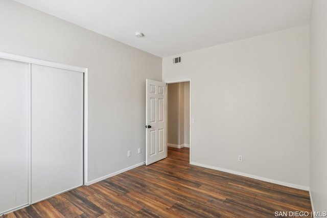 24641 Lincoln AVE, Murrieta CA: https://media.crmls.org/mediaz/93bba54b-db3c-45d4-b6e4-b100c70cfb31.jpg